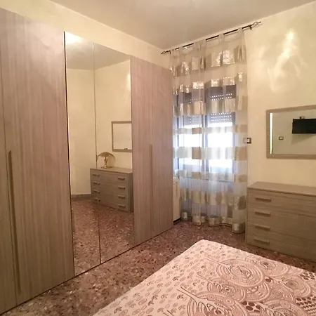 Corso Italia N°1 Apartment *