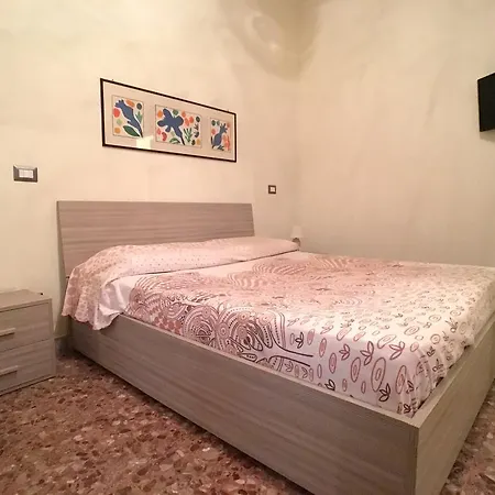 Corso Italia N°1 Apartment *